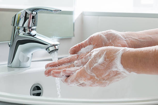  Wash your hands
